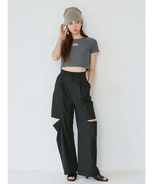 MURUA（ムルーア）の「アートヒールミュールサンダル（サンダル・レディース・シルバー/ブラック・24.5/22.5/23.5）」の11枚目の写真