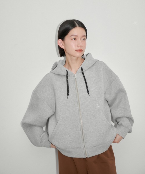 PARROTT CANVAS(パロットキャンバス)の「【PARROTT CANVAS】BIG HOODED ZIP PARKA(パーカー・レディース・ライトグレー/ブラウン・FREE)」の2枚目の写真