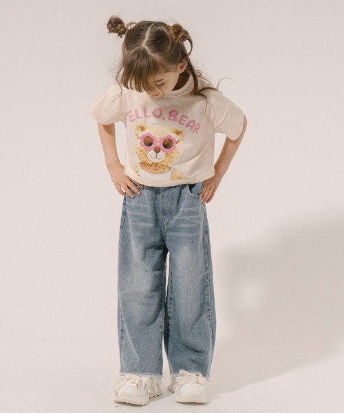 URBAN CHERRY（アーバンチェリー）の「カットオフストレートデニムパンツ（デニムパンツ・キッズ・ブルー・120cm/130cm/140cm/110cm）」の3枚目の写真