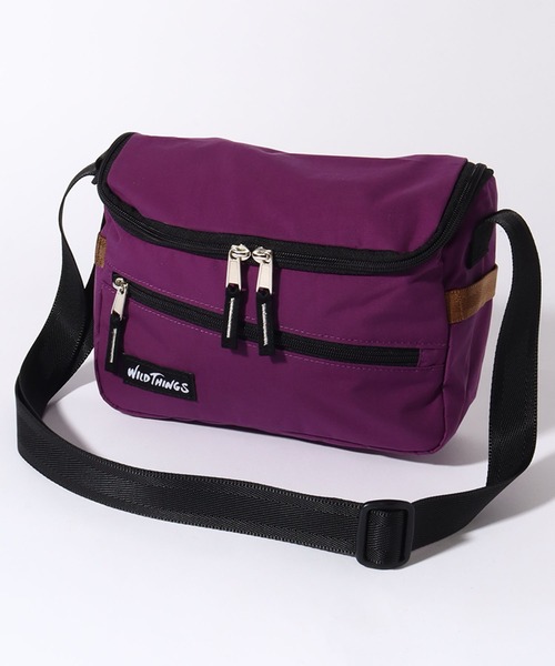 WILD THINGS（ワイルドシングス）の「【WILD THINGS/ワイルドシングス】DELFY fabric ワンポイントロゴ ミニショルダーバッグ（ショルダーバッグ・メンズ・ブラック/パープル/レッド/ターコイズブルー/ベージュ/グレー・FREE）」の18枚目の写真