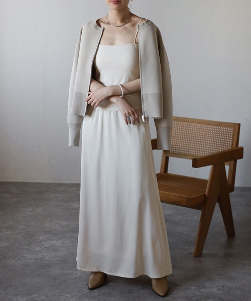 Bonjour Sagan（ボンジュールサガン）の「カップ付きベアキャミソール（キャミソール・レディース・グレイッシュベージュ/アイボリー/オフホワイト/チャコールグレー/ブラック・FREE）」の12枚目の写真