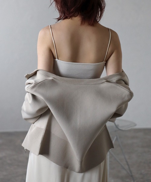 Bonjour Sagan（ボンジュールサガン）の「カップ付きベアキャミソール（キャミソール・レディース・グレイッシュベージュ/アイボリー/オフホワイト/チャコールグレー/ブラック・FREE）」の15枚目の写真
