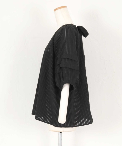 titivate(ティティベイト)の「シアーチェックバックリボントップス(シャツ/ブラウス・レディース・オフホワイト/ブラック/ライトグレー・FREE)」の12枚目の写真