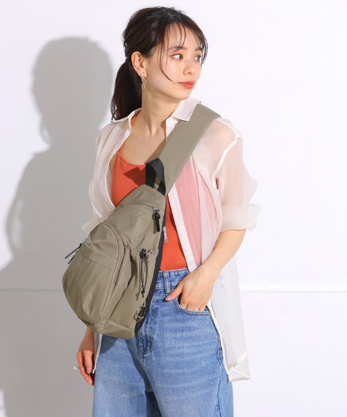 ALTROSE（アルトローズ）の「ママカル マザーズバッグ ボディバッグ ウエストバッグ（ボディバッグ/ウエストポーチ・レディース・ブラック/モカ/グレー・FREE）」の15枚目の写真