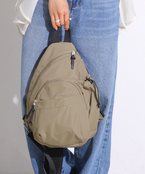 ALTROSE（アルトローズ）の「ママカル マザーズバッグ ボディバッグ ウエストバッグ（ボディバッグ/ウエストポーチ・レディース・ブラック/モカ/グレー・FREE）」の18枚目の写真