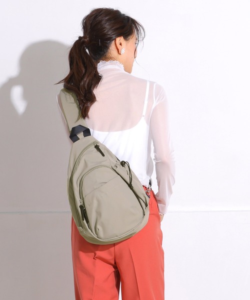 ALTROSE（アルトローズ）の「ママカル マザーズバッグ ボディバッグ ウエストバッグ（ボディバッグ/ウエストポーチ・レディース・ブラック/モカ/グレー・FREE）」の19枚目の写真