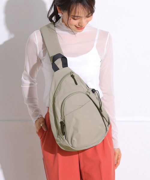 ALTROSE（アルトローズ）の「ママカル マザーズバッグ ボディバッグ ウエストバッグ（ボディバッグ/ウエストポーチ・レディース・ブラック/モカ/グレー・FREE）」の10枚目の写真