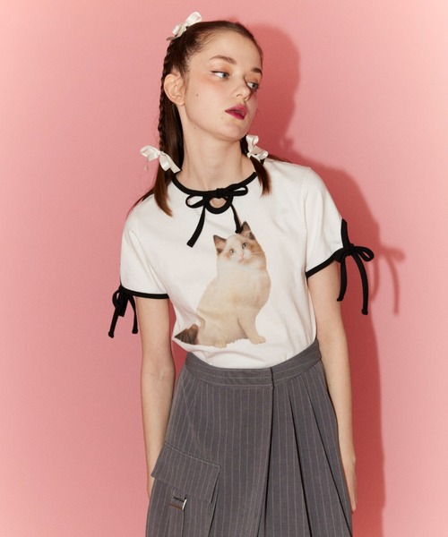 Candy Stripper(キャンディストリッパー)の「MEOW RIBBON トップス(Tシャツ/カットソー・レディース・オフホワイト/ライトグレー/ブラック・2)」の2枚目の写真