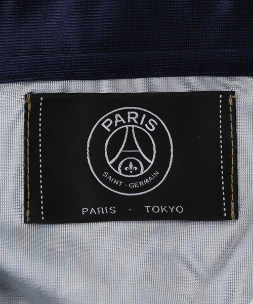 PARIS SAINT-GERMAIN(パリサンジェルマン)の「【Paris Saint-Germain / パリ・サン=ジェルマン】PLJ BORO PRINTED JERSEY(Tシャツ/カットソー・メンズ・ネイビー・MEDIUM/LARGE/X-LARGE)」の13枚目の写真