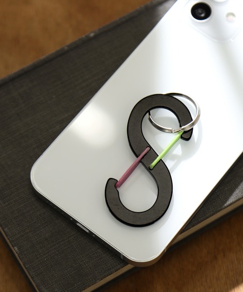 BAYFLOW(ベイフロー)の「BFアルファベットカラビナ(キーホルダー・レディース・A/S/M/K/Y/R・0)」の5枚目の写真