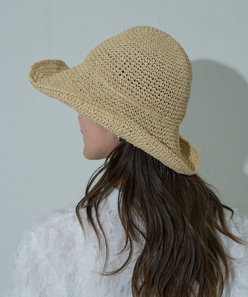 COLONY 2139（コロニートゥーワンスリーナイン）の「手編みつば広ペーパーハット（ハット・レディース・ベージュ/ライトベージュ/ブラック/モカ・FREE）」の14枚目の写真