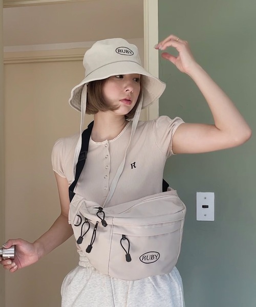 RUBY AND YOU（ルビーアンドユー）の「ヘンリーネックリブTシャツ（Tシャツ/カットソー・レディース・チャコールグレー/ベージュ系その他・FREE）」の6枚目の写真