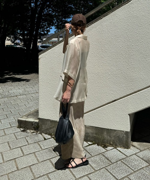 y/m by misato（イムバイミサト）の「ニュアンスプリーツスカート（スカート・レディース・チャコールグレー/グレイッシュベージュ/ブラック・FREE）」の13枚目の写真