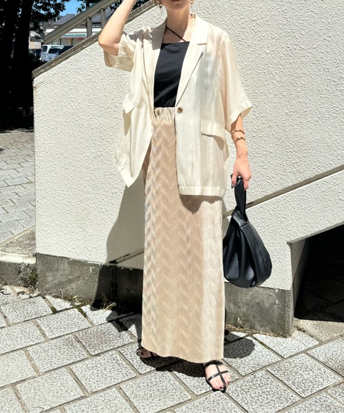 y/m by misato（イムバイミサト）の「ニュアンスプリーツスカート（スカート・レディース・チャコールグレー/グレイッシュベージュ/ブラック・FREE）」の16枚目の写真