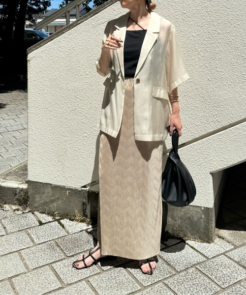 y/m by misato（イムバイミサト）の「ニュアンスプリーツスカート（スカート・レディース・チャコールグレー/グレイッシュベージュ/ブラック・FREE）」の19枚目の写真