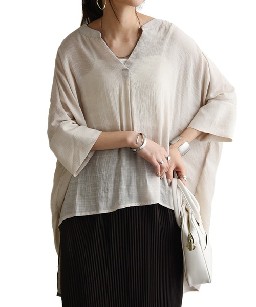 and it_（アンドイット）の「接触冷感スラブバックロングシャツ（シャツ/ブラウス・レディース・ベージュ/オフホワイト/ブラック/カーキ・M-L）」の17枚目の写真