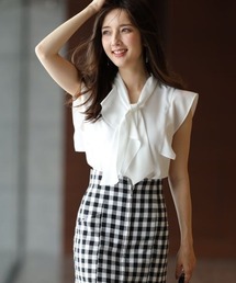 Apuweiser-riche（アプワイザーリッシェ）の「サイドラッフルタイ 