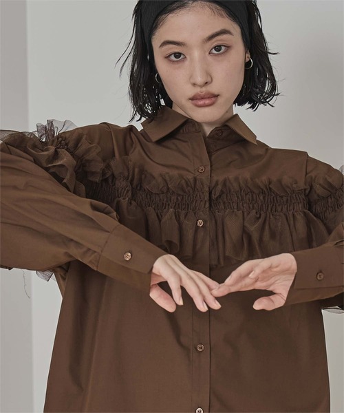 miette（ミエット）の「チュールフリルシャツ（シャツ/ブラウス・レディース・ブラック/ブルー/オフホワイト/ピンク/ブラウン・FREE）」の14枚目の写真