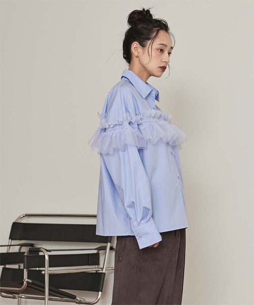 miette(ミエット)の「チュールフリルシャツ(シャツ/ブラウス・レディース・ブラック/ブルー/オフホワイト/ピンク/ブラウン・FREE)」の17枚目の写真
