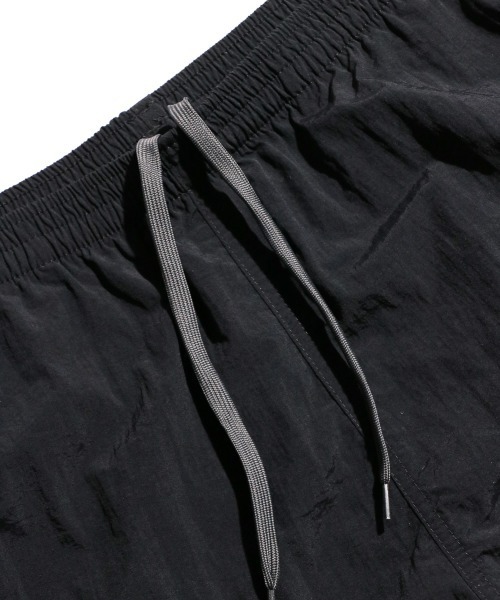 C.E.L.STORE(セルストア)の「GRKTINVESTIGATION / ガラクタ貿易 NYLON BAGGY SHORTS ナイロン バギーショーツ(その他パンツ・メンズ・マスタード/ライトグリーン/コーラルピンク/グレー/ブラック・SMALL/LARGE/MEDIUM)」の10枚目の写真