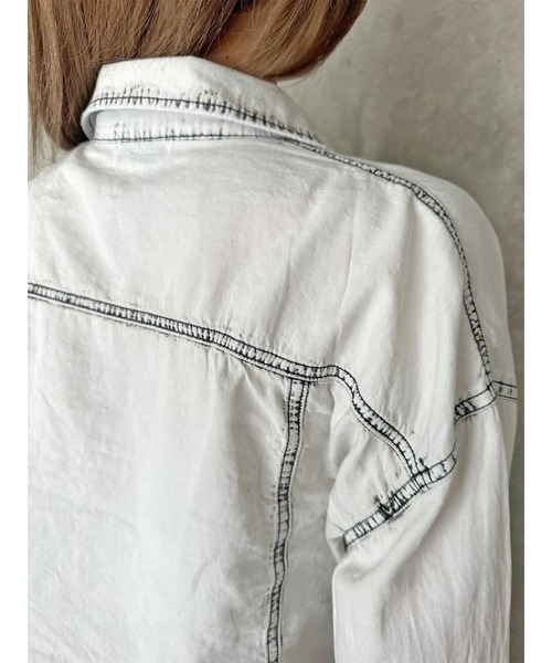 EGOIST（エゴイスト）の「デニムジャッケットライクシャツ（シャツ/ブラウス・レディース・ブルー/ブラック・FREE）」の22枚目の写真