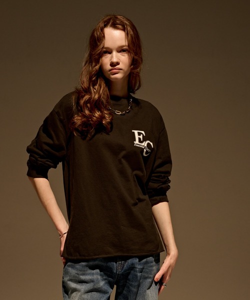 kha:ki（カーキ）の「「KHA:KI/カーキ」ラウンドヘムプリントTシャツ（Tシャツ/カットソー・レディース・ロイヤルブルー/サンドベージュ/ホワイト/チャコールグレー・1）」の10枚目の写真