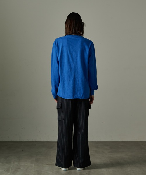 kha:ki（カーキ）の「「KHA:KI/カーキ」ラウンドヘムプリントTシャツ（Tシャツ/カットソー・レディース・ロイヤルブルー/サンドベージュ/ホワイト/チャコールグレー・1）」の20枚目の写真