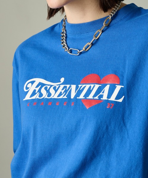 kha:ki（カーキ）の「「KHA:KI/カーキ」ラウンドヘムプリントTシャツ（Tシャツ/カットソー・レディース・ロイヤルブルー/サンドベージュ/ホワイト/チャコールグレー・1）」の22枚目の写真