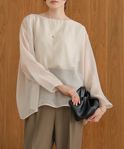Bab(バブ)の「シアーレイヤードカットソートップス(Tシャツ/カットソー・レディース・ブラウン/ベージュ/ブルー/グレイッシュベージュ・FREE)」の3枚目の写真