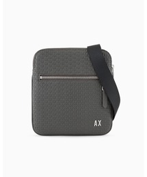 ARMANI EXCHANGE | 【A|X アルマーニ エクスチェンジ】オールオーバーデボスロゴ　フラットショルダーバッグ(ショルダーバッグ)