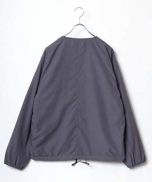 CONVERSE（コンバース）の「CONVERSE（コンバース）裏地シャギーボアファー ノーカラージャケット レディース/ナイロンジャケットアウター（ノーカラージャケット・レディース・ダークベージュ/カーキ/チャコールグレー/ブラック・M/L）」の9枚目の写真