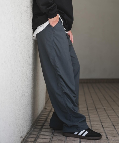 URBAN RESEARCH DOORS（アーバンリサーチドアーズ）の「ナイロンワッシャースノーパンツ（その他パンツ・メンズ・チャコールグレー/ブラック・LARGE/MEDIUM）」の13枚目の写真