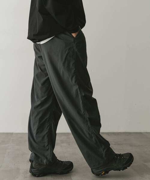 URBAN RESEARCH DOORS（アーバンリサーチドアーズ）の「ナイロンワッシャースノーパンツ（その他パンツ・メンズ・チャコールグレー/ブラック・LARGE/MEDIUM）」の20枚目の写真