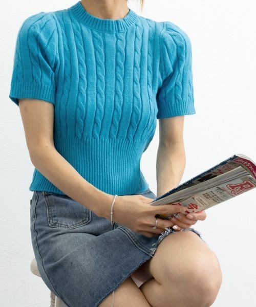 Miniministore(ミニミニストア)の「ケーブル編みニットトップス パフスリーブ(ニット/セーター・レディース・アイボリー/ブルー/ピンク・FREE)」の13枚目の写真