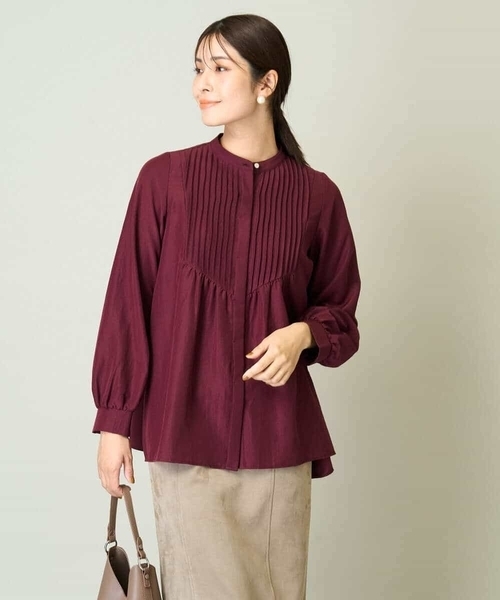 a.v.v（アーヴェヴェ）の「【洗える】ピンタックフレアブラウス（シャツ/ブラウス・レディース・ボルドー/ホワイト/チャコールグレー・38/36/40/42/34）」の4枚目の写真