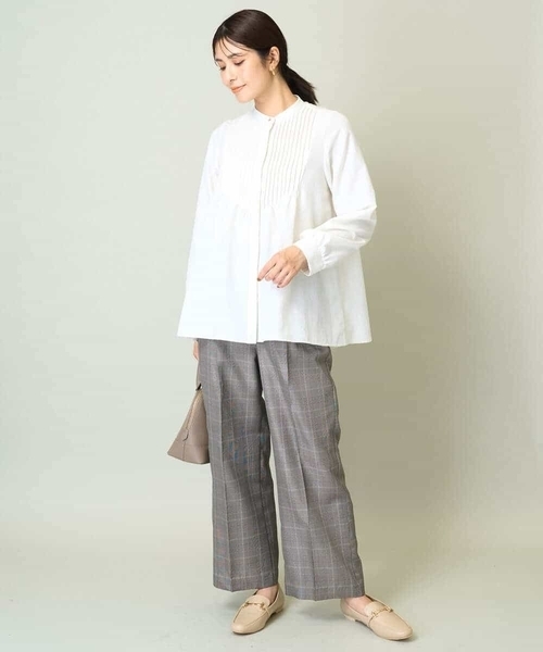 a.v.v（アーヴェヴェ）の「【洗える】ピンタックフレアブラウス（シャツ/ブラウス・レディース・ボルドー/ホワイト/チャコールグレー・38/36/40/42/34）」の14枚目の写真