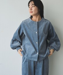 レディースのノーカラージャケット（コーデュロイ）ファッション