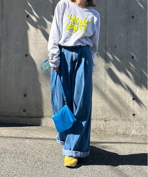 mi via loca(ミヴィアロカ)の「【United Athle】発泡プリントWHAT BUZZロゴロンT 【PT NO. MVL050 ※2A】(Tシャツ/カットソー・レディース・オートミール/イエロー/ホワイト/スミクロ・X-LARGE/MEDIUM)」の21枚目の写真