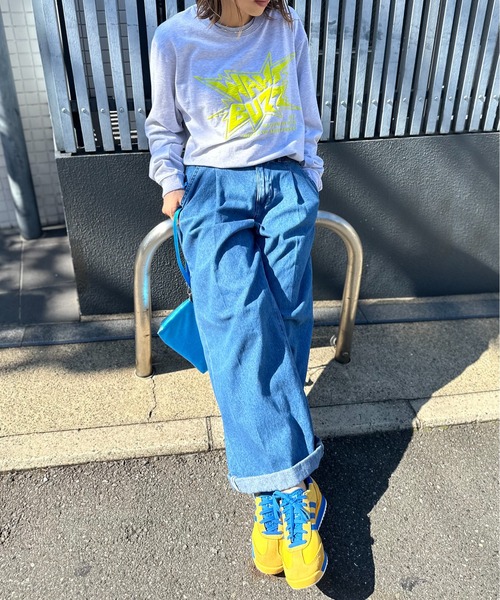 mi via loca(ミヴィアロカ)の「【United Athle】発泡プリントWHAT BUZZロゴロンT 【PT NO. MVL050 ※2A】(Tシャツ/カットソー・レディース・オートミール/イエロー/ホワイト/スミクロ・X-LARGE/MEDIUM)」の7枚目の写真
