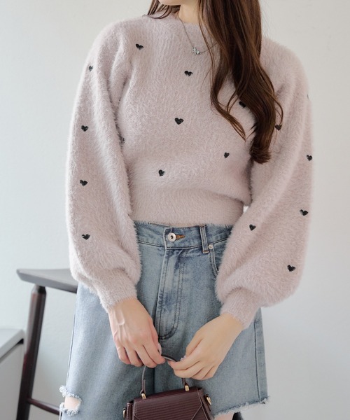 Another Branch olive des olive（アナザーブランチオリーブデオリーブ）の「フェザーハート刺繍プルオーバー（ニット/セーター・レディース・オフホワイト/チャコールグレー/ホワイト系その他/ベージュ・FREE）」の4枚目の写真
