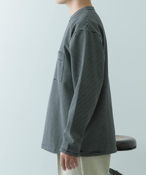 ITEMS URBANRESEARCH（アイテムズ アーバンリサーチ）の「発熱機能 クルーネックカットソー（Tシャツ/カットソー・メンズ・モカ/ホワイト/ブラック/その他1・LARGE/MEDIUM/SMALL）」の17枚目の写真