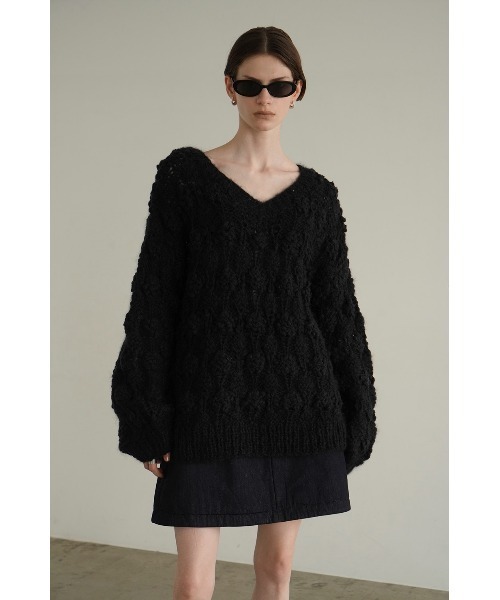 CLANE（クラネ）の「CLANE/クラネ/BUMPY OVER V NECK KNIT TOPS（ニット/セーター・レディース・アイボリー/ブラック/ピンク・1）」の19枚目の写真