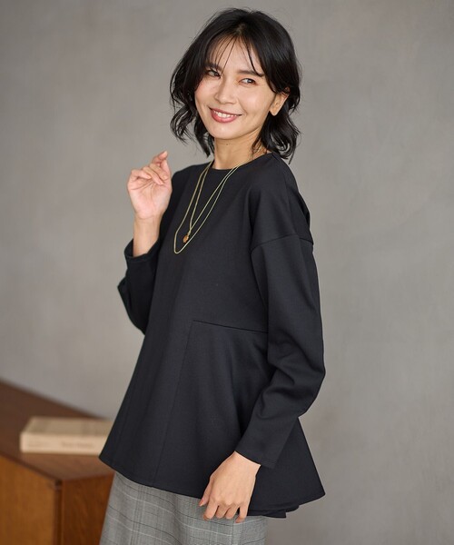 ANY(エニィ)の「ジョーゼット裏起毛ペプラムプルオーバー(Tシャツ/カットソー・レディース・アイボリー系/ネイビー系/ブラック系・F)」の11枚目の写真