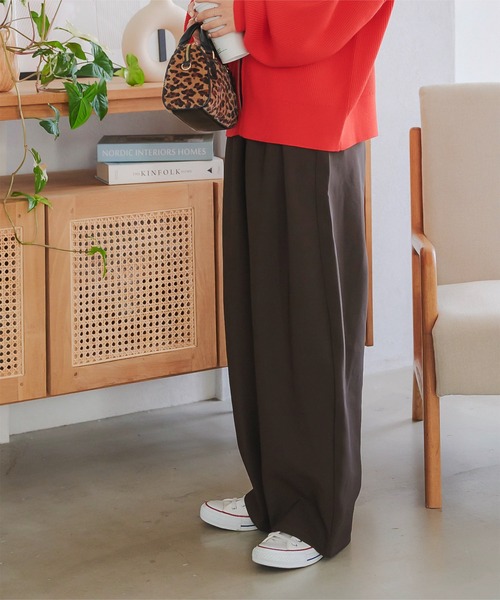 ダブルタックバレルレッグカーブパンツ（スラックス）｜KOBE LETTUCE