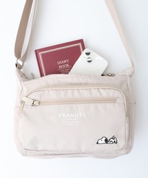SNOOPY 寝そべり刺繍  ショルダー