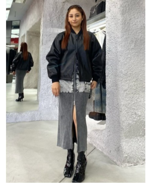 DIESEL(ディーゼル)の「ウィメンズ レザージャケット L-ILYAN(ブルゾン・レディース・ブラック・40/38)」の7枚目の写真