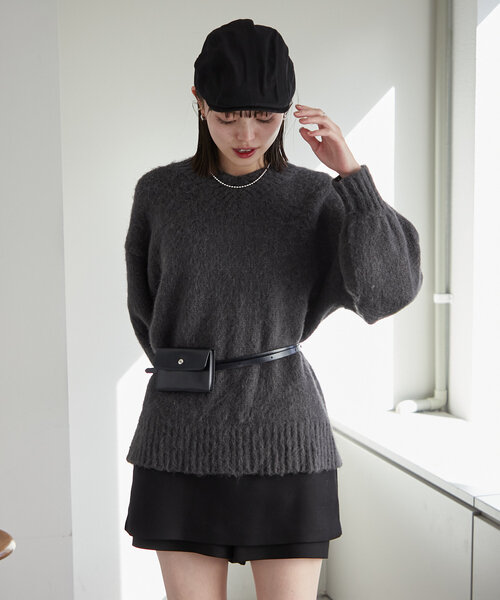 mystic(ミスティック)の「モヘアライクベルトポーチ付きニット(ニット/セーター・レディース・チャコールグレー/アイボリー/イエロー・FREE)」の14枚目の写真