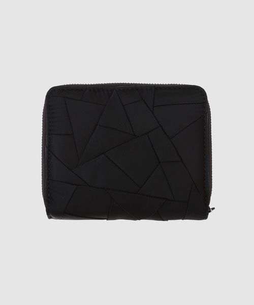ANREALAGE（アンリアレイジ）の「PATCHWORK ROUND ZIP PURSE（財布・メンズ・ブラック・ONE SIZE）」の2枚目の写真