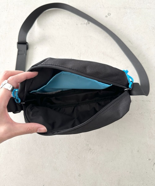 Lee(リー)の「Lee/リー 推し活 ヨコ ショルダーバッグ/メッシュポケット(ショルダーバッグ・レディース・ピンク/パープル/ブルー/シルバー/ブラック・FREE)」の15枚目の写真