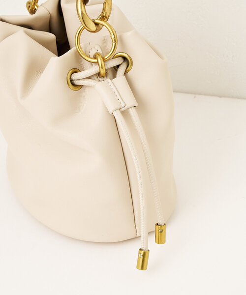 チェーンハンドルパフィードロストバッグ（ショルダーバッグ